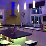Stylish & Contemporary 5 * Fully Renovated Luxurious Daire