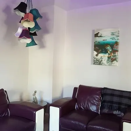 Apartment Stylish & Contemporary 5 * Fully Renovated Luxurious